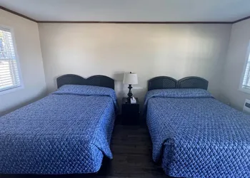 Lakeside Motor Lodge hotel thumbnail 4