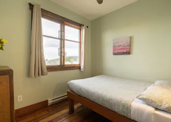 Riding Fool Accommodation hotel thumbnail 3