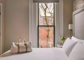 No. 284 Back Bay Hotel Sonder by Marriott Bonvoy hotel thumbnail 3