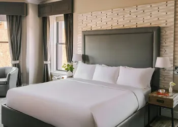 No. 284 Back Bay Hotel Sonder by Marriott Bonvoy hotel thumbnail 4