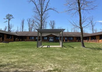 Horseshoe Bay Lodge hotel thumbnail 2