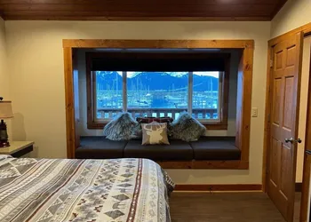 Safari Lodge hotel thumbnail 7