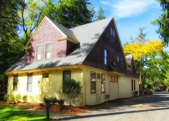 The Brewster Inn hotel thumbnail 6