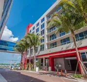 CH Luxury Condos & Studios On The Beach hotel detail image 3