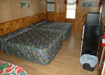 Channel Watefront Cottages hotel thumbnail 8