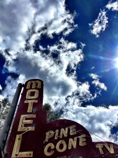 Piazza's Pine Cone Inn hotel detail image 2