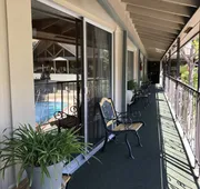 Piazza's Pine Cone Inn hotel detail image 4