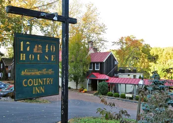 Lumberville 1740 House hotel thumbnail 2
