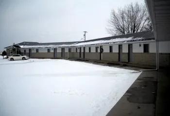 U.S. 20 Lodging hotel thumbnail 3