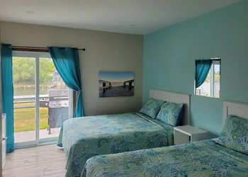 Riverside Motel and Marina Manistee hotel thumbnail 5