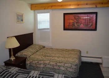 Brookside Inn hotel thumbnail 5