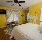 Bama Bed & Breakfast Campus hotel detail image 5