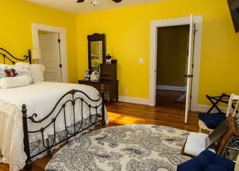 Bama Bed & Breakfast Campus hotel thumbnail 6