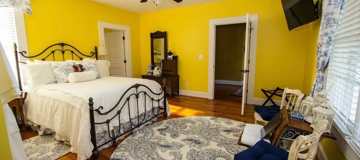 Bama Bed & Breakfast Campus hotel detail image 6