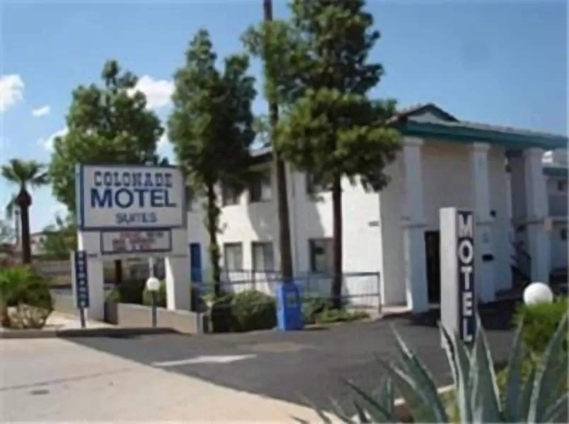 Colonade Motel hotel detail image 2