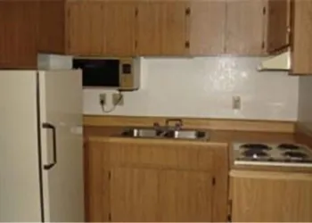 Colonade Motel hotel thumbnail 5