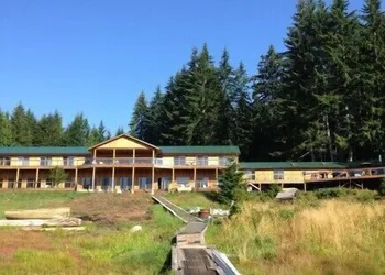 Kagoagh Resort and Fishing Lodge hotel thumbnail 3