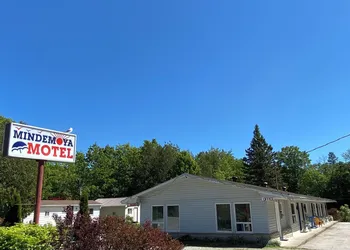 Mindemoya Motel hotel thumbnail 3