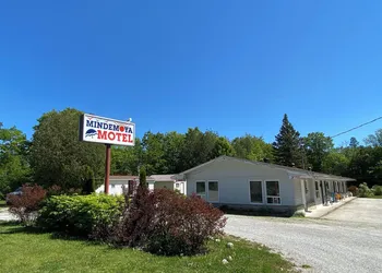 Mindemoya Motel hotel thumbnail 5