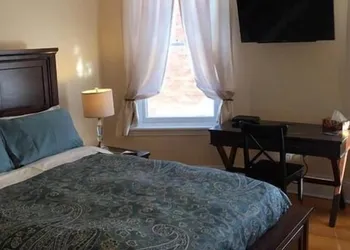 The Century House B&B Ottawa hotel thumbnail 4