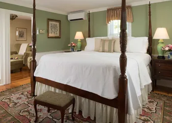 The Inn at Yarmouth Port hotel thumbnail 6