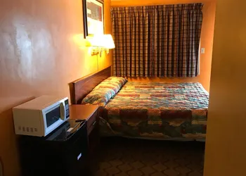 Towne House Motel hotel thumbnail 4