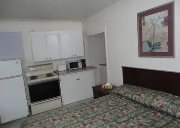 Sherkston Inn hotel thumbnail 6