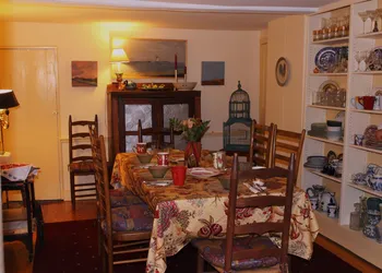 The 1720 House hotel thumbnail 7