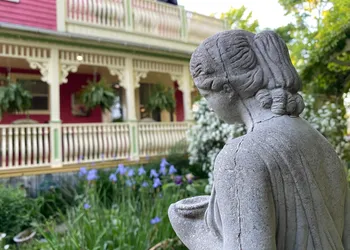 Chambers Guest House B&B hotel thumbnail 3