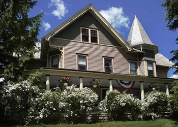Margaretville Mtn Inn B&B and Village Suites hotel thumbnail 5