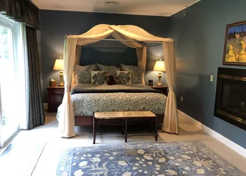 Stone Hill Inn hotel thumbnail 8