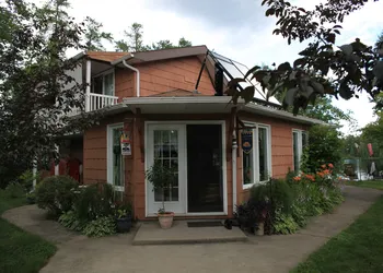 Gîte du Lac Docteur hotel thumbnail 3