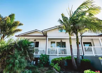 On The Beach Bed & Breakfast hotel thumbnail 2
