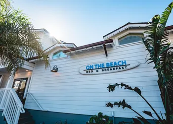 On The Beach Bed & Breakfast hotel thumbnail 5