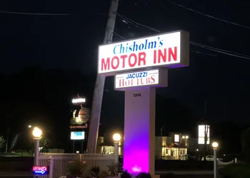 Chisholms Motor Inn hotel thumbnail 4
