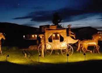 Cody Cowboy Village hotel thumbnail 2