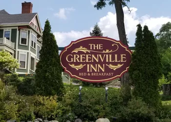 Greenville Inn at Moosehead Lake hotel thumbnail 5