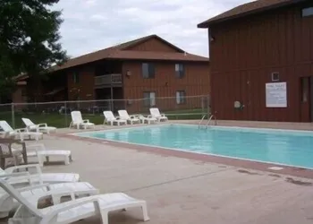 Village West Resort & Hotel hotel thumbnail 4