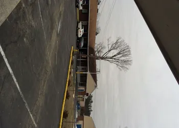 Budget Inn hotel thumbnail 3