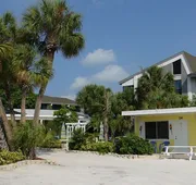 Tropical Breeze Beach Club hotel detail image 7