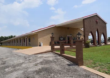 Albany Inn & RV Campground hotel thumbnail 3