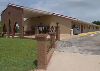 Albany Inn & RV Campground hotel thumbnail 4