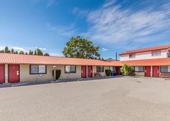 Westridge Motor Inn hotel thumbnail 2