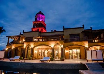 Hacienda Cerritos hotel thumbnail 4