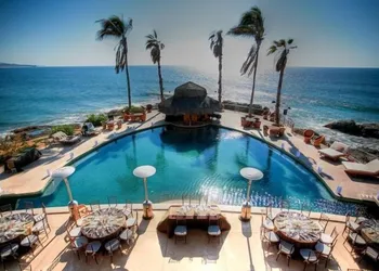 Hacienda Cerritos hotel thumbnail 5