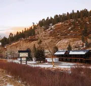 High Creek Lodge & Cabins hotel detail image 4