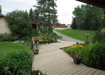 Lazy M Lodge hotel thumbnail 7