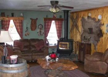 Blonde Bear Bed & Breakfast hotel thumbnail 7