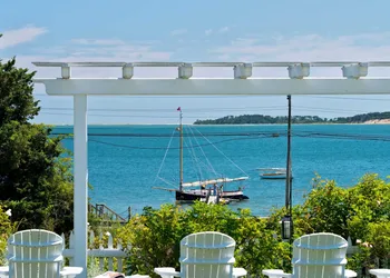 A Little Inn on Pleasant Bay hotel thumbnail 7