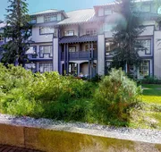 Glacier Lodge hotel detail image 3